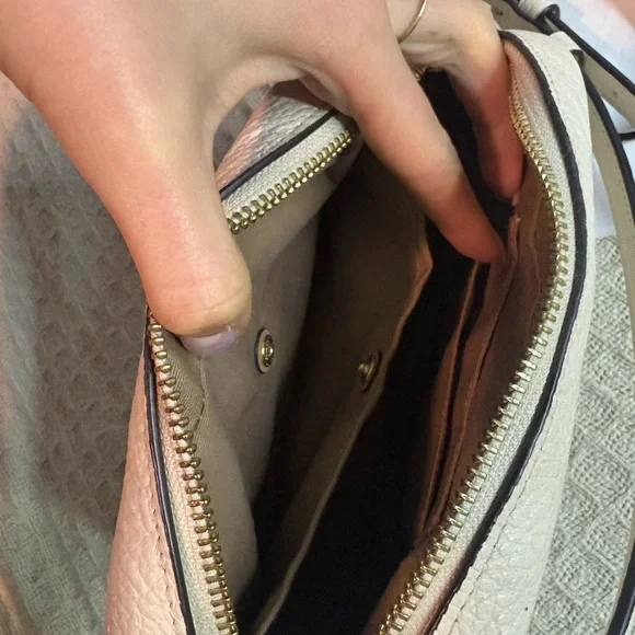 Coach white Crossbody Bag - Picture 6 of 7